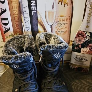 Columbia Heavenly Shorty Omni-heat Black Boots